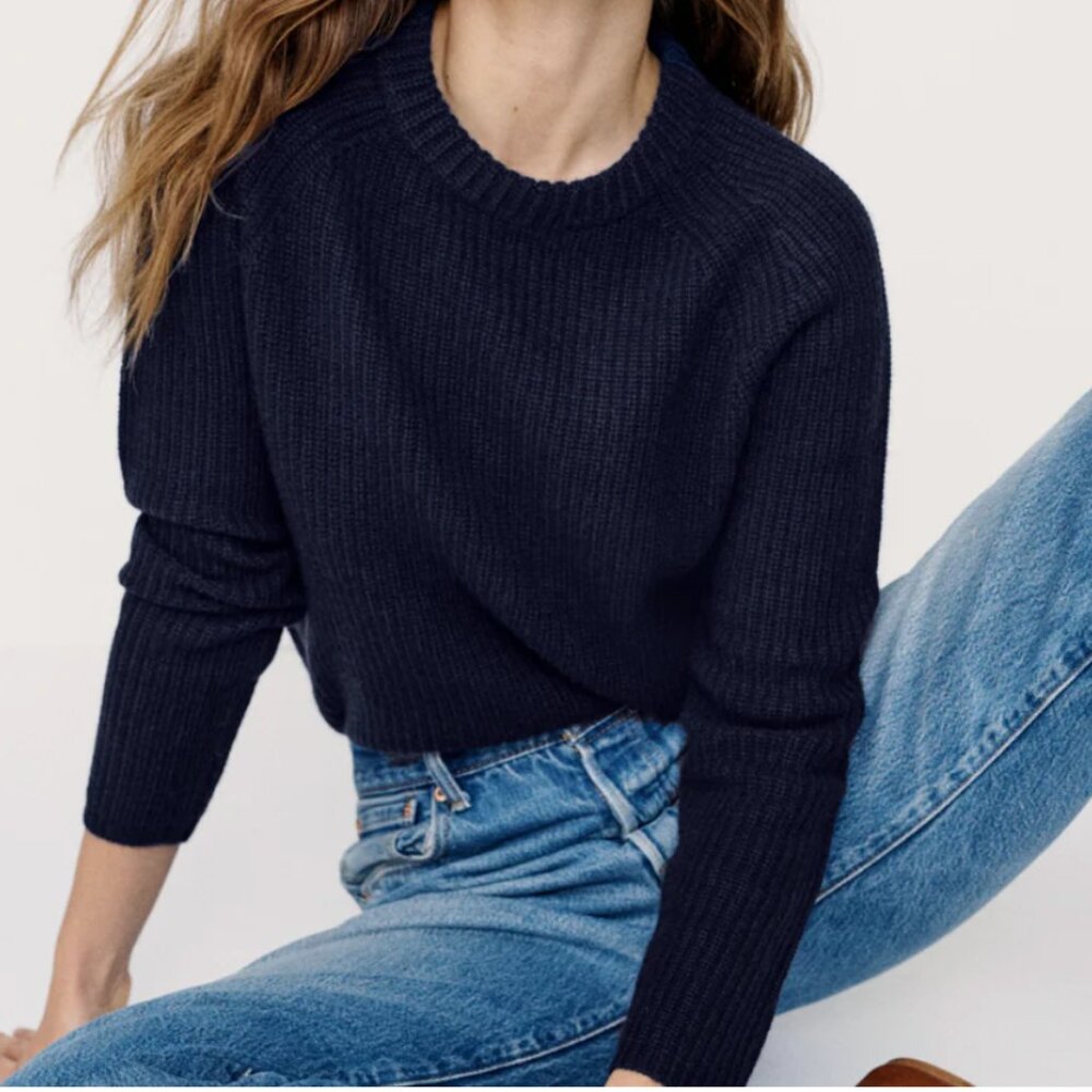 Jenni Kayne, Crewneck Cashmere Sweater in Navy, Size L, Hem at Waist